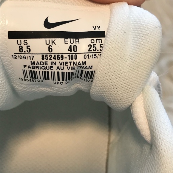 SOLD❤️❗️Lunarconverger Nike Sneakers - Picture 7 of 7